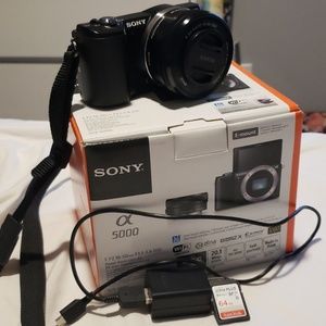 Mirrorless Sony a5000